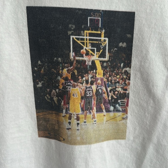 Custom Ink - T-shirt - NBA Playoffs Photo to Tshirt size Medium - Picture 2 of 5